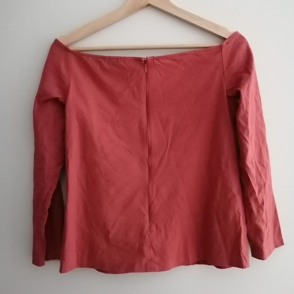 Theory Aprine New Stretch Linen Off the Shoulder Top in Carmine Red P (00-0) - Picture 4 of 16